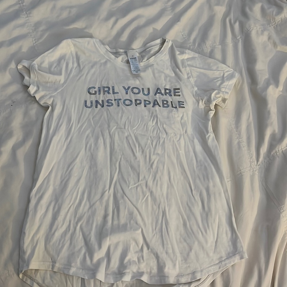 white ivivva (lululemon) short sleeve shirt 10 girl